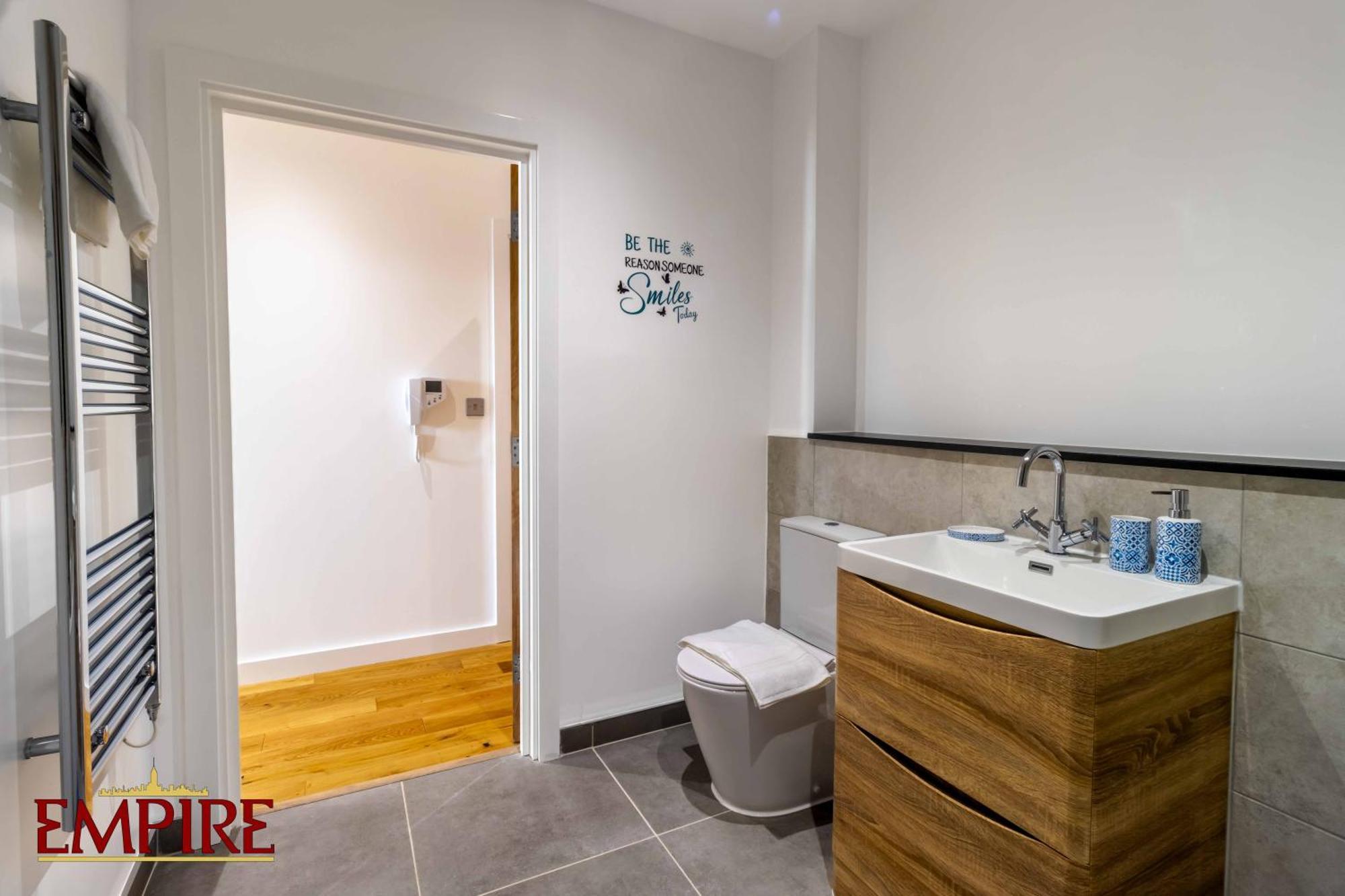Stunning One Bedroom Duplex Apartment In Heart Of Jewellery Quarter برمنغهام المظهر الخارجي الصورة